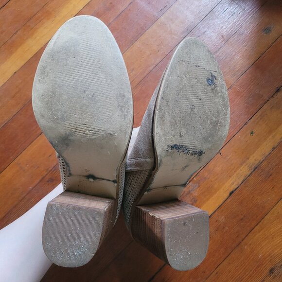 Suede Steve Madden Taupe "Replay" Booties, sz 7 - Picture 2 of 14